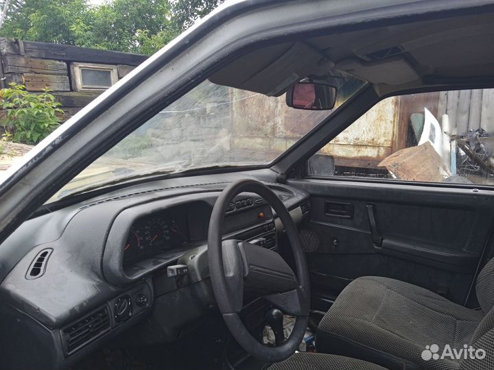 ВАЗ 21099 1.5 МТ, 1993, 150 000 км