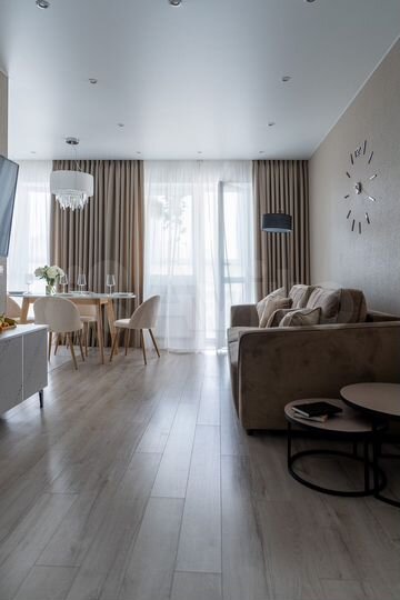 2-к. квартира, 70 м², 5/9 эт.