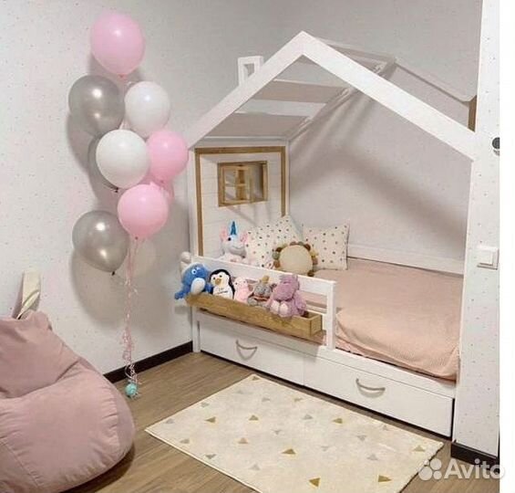Детская кровать с ящиками