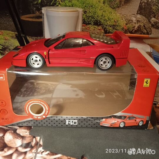 Радиоуправляемая модель Ferrari F40 1:14