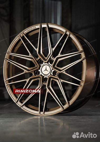 Кованые диски R22 на Mercedes G-Class AMG