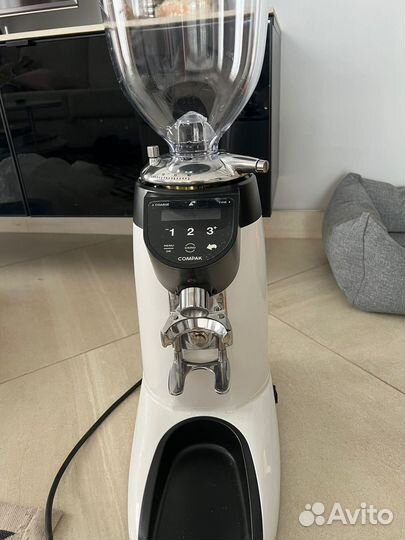 Кофемолка Compak E8 white