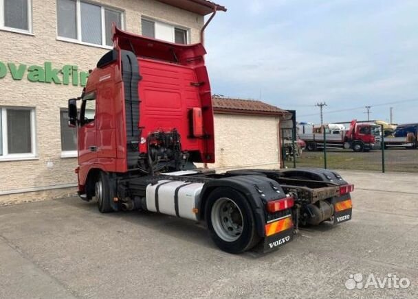 Pазбираем грузовик Volvo FH 2005-2008