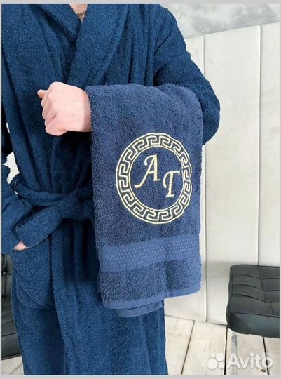 Полотенце с вышивкой