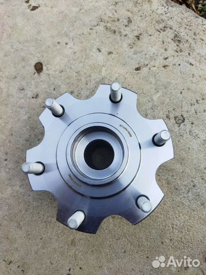 Ступица задняя Паджеро 3