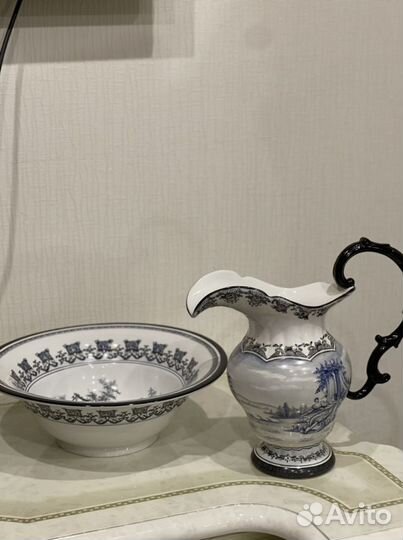 Керамический кувшин