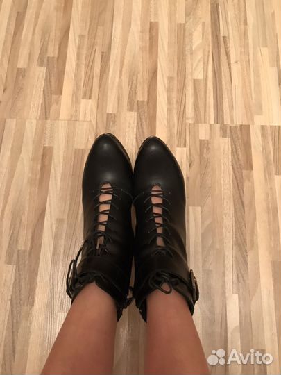 Ботильоны Alexander McQueen