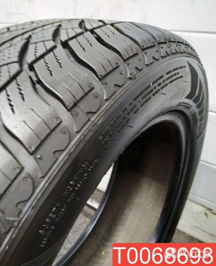 Goodyear UltraGrip 8 Performance 225/55 R17 97H