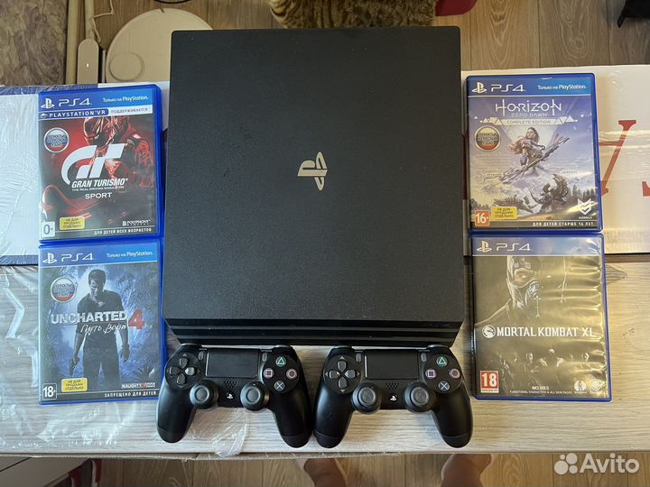 Sony playstation 4 PS4 pro 1tb с играми