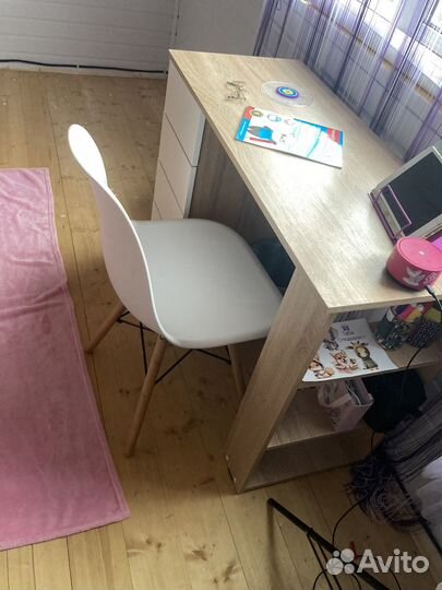 Детский рабочий стол