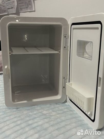 Минихолодильник новый