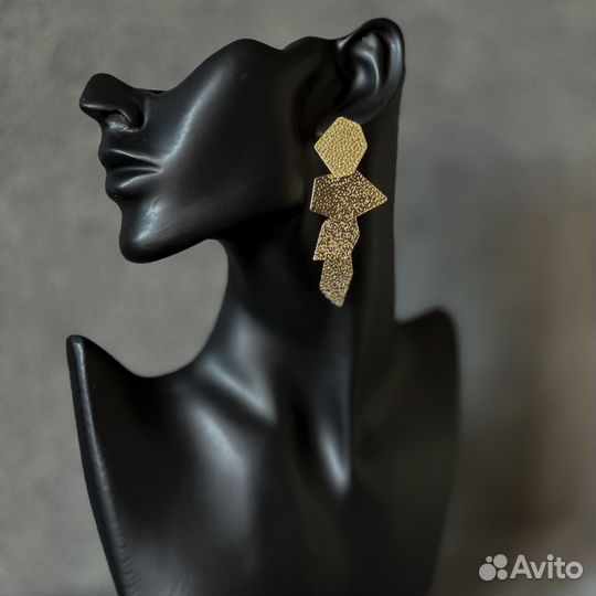 Серьги крупные серьги массивные