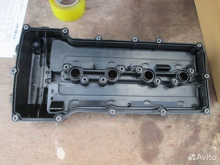 Крышка клапанов Toyota 2TR-FE