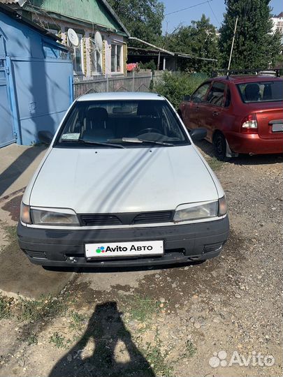 Nissan Sunny 2.0 МТ, 1993, 510 000 км