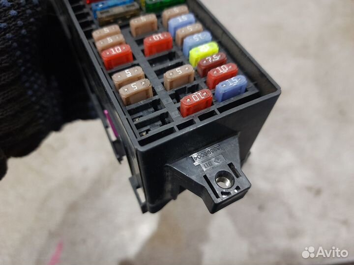 Блок предохранителей для Skoda Rapid 2014