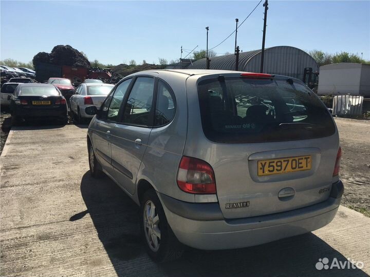 Разбор на запчасти Renault Scenic 1996-2002