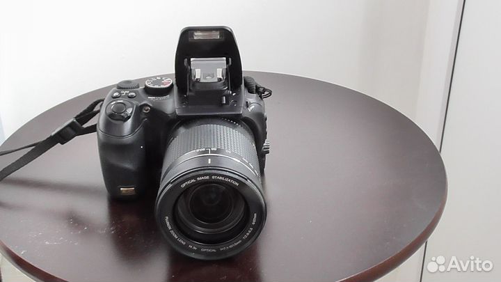 Цифровой фотоаппарат fujifilm S200 EXR