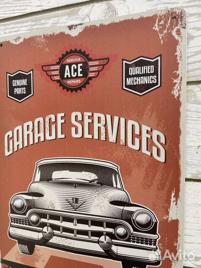 Декор на стену Garage services