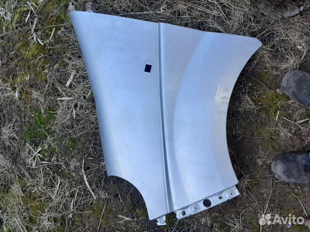 Крыло переднее левое Renault Trafic 2 Opel Vivaro
