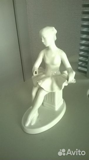 Статуэтка балерины