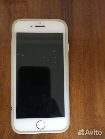Мобильные телефоны бу iPhone 7