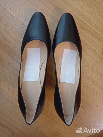 Туфли женские военные новые кожаные р. 38