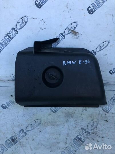 Щиток фонаря BMW 3-Series E36