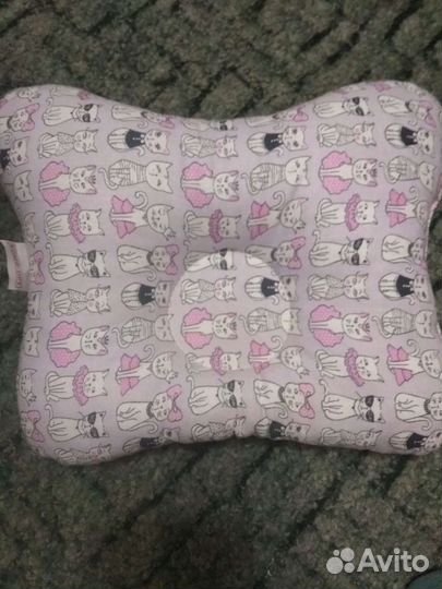 Подушка для новорожденного