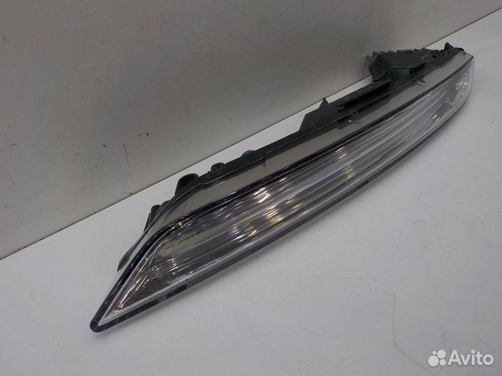 Ходовой огонь правый на Porsche Cayenne