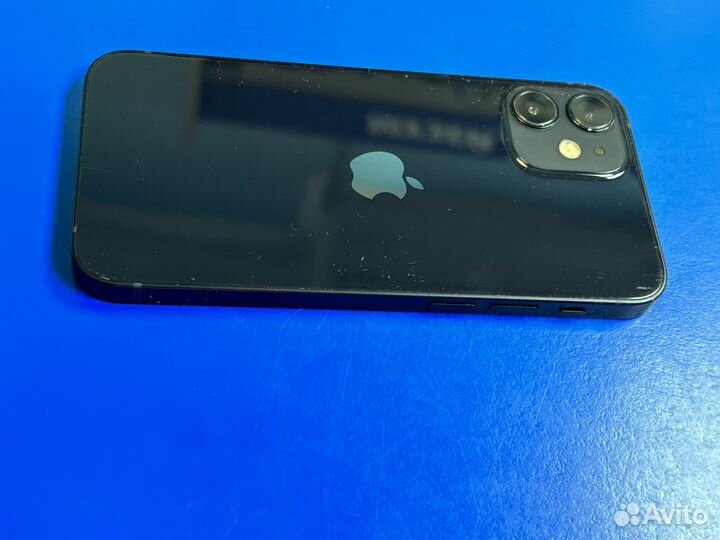 iPhone 12 mini, 64 ГБ