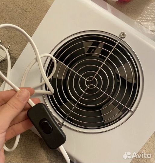 Вытяжка для маникюра