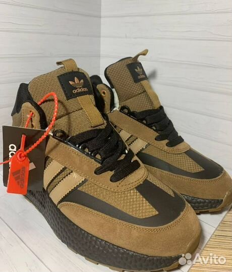 Зимние кроссовки adidas