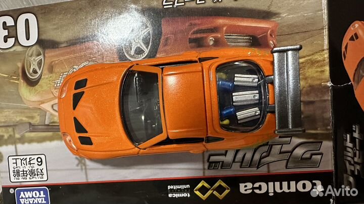 Машинка tomica toyota supra