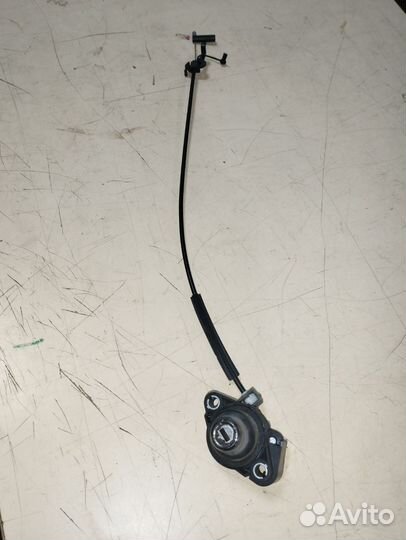 Трос замка багажника вмw 7 E65 бmв 7 Е65 Е66