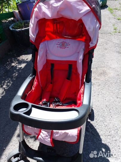 Прогулочная коляска