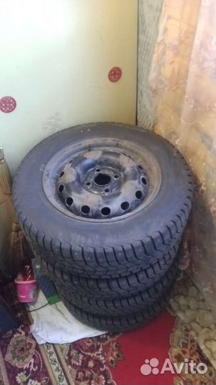 Зимняя резина с дисками 185/65/14