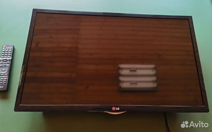 LED телевизор LG 32'