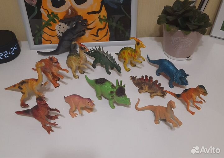 Динозавры игрушки