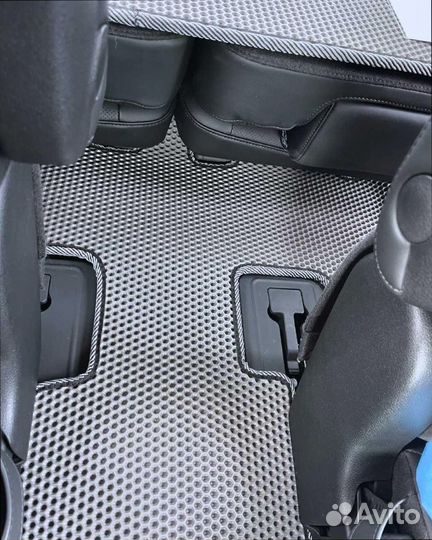 Автомобильные коврики 3D в салон с доставкой