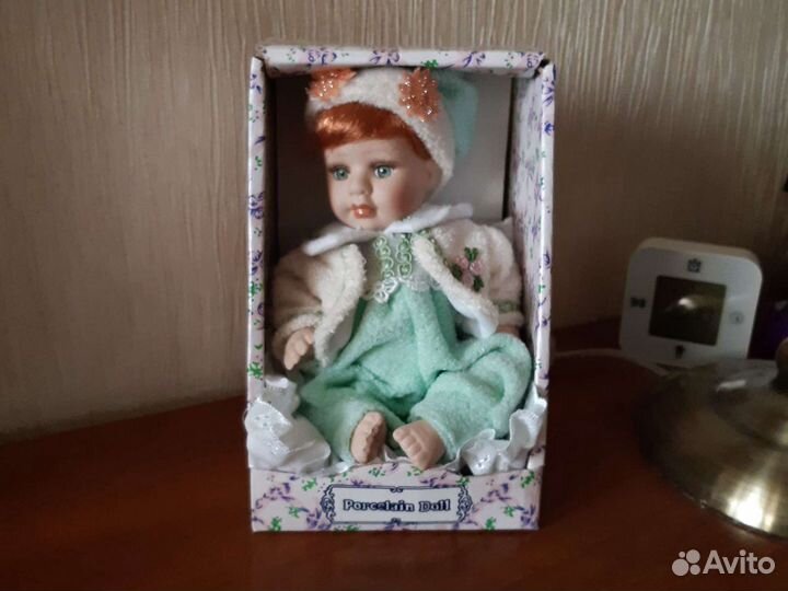 Набор фарфоровых кукол + кукла-подарок