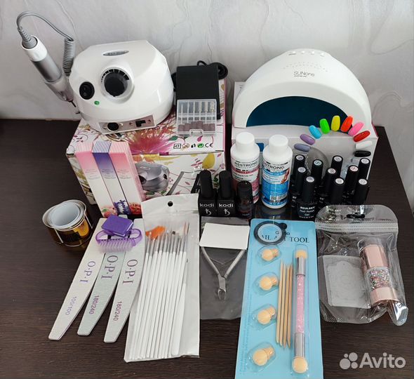 Стартовый маникюрный набор
