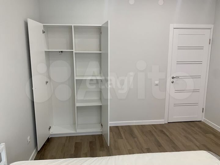 2-к. квартира, 58 м², 6/14 эт.