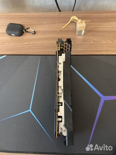 Видеокарта gigabyte AMD Radeon RX 5600 XT
