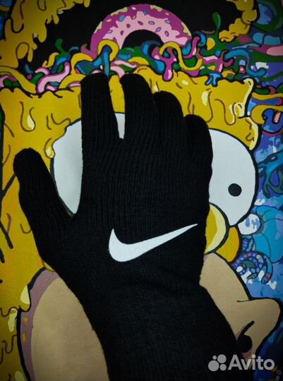 Перчатки Nike