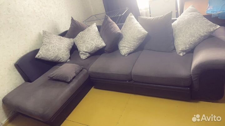 Угловой диван