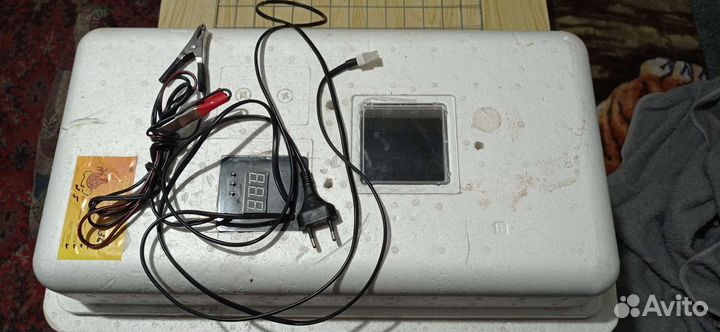 Инкубатор для яиц