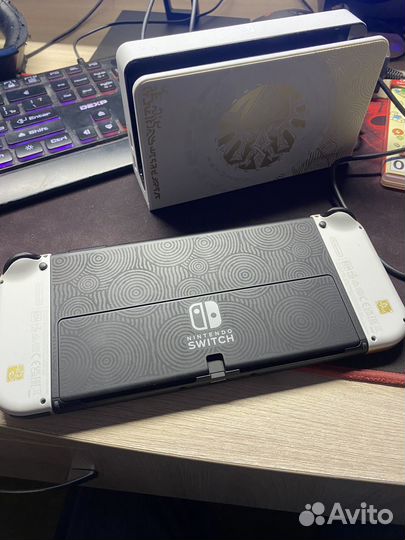 Nintendo switch oled zelda edition