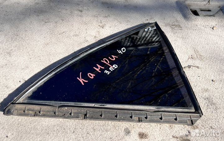 Форточка задней двери Toyota Camry V40