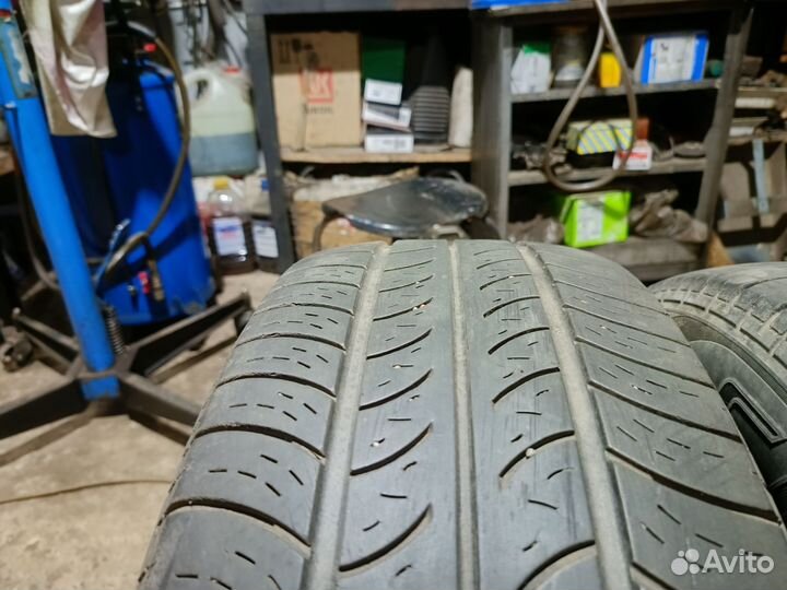 Cooper CS4 Touring 225/65 R16