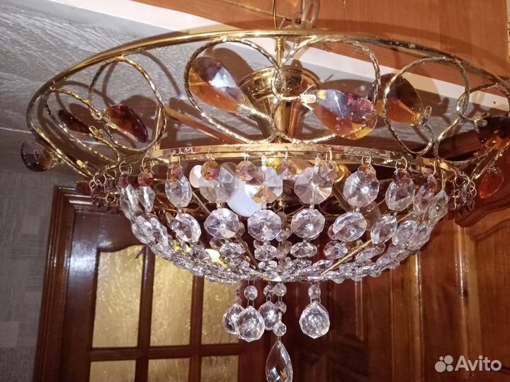 Люстра потолочная
